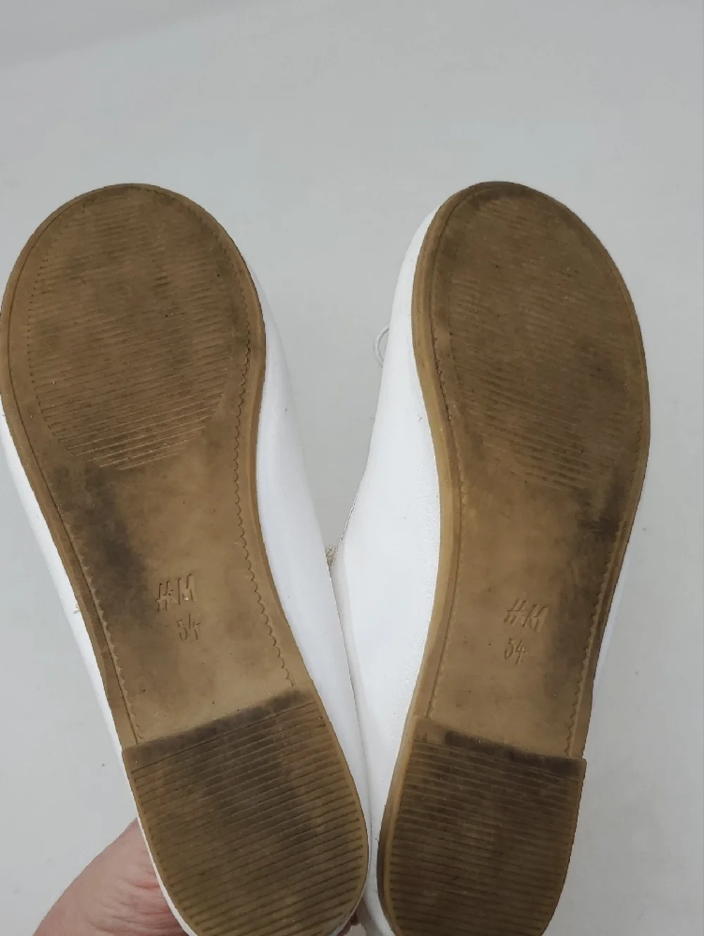 White Ballet Flats with Bow SIZE 2